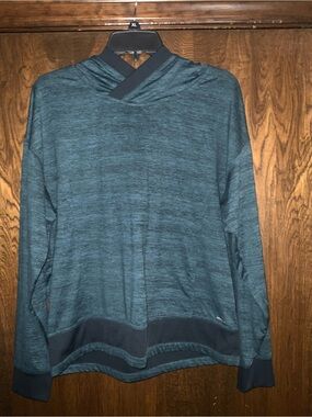 Mondetta Teal and Black Performance Hoodie